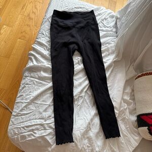 Spiritual Gangster Ruffle leggings